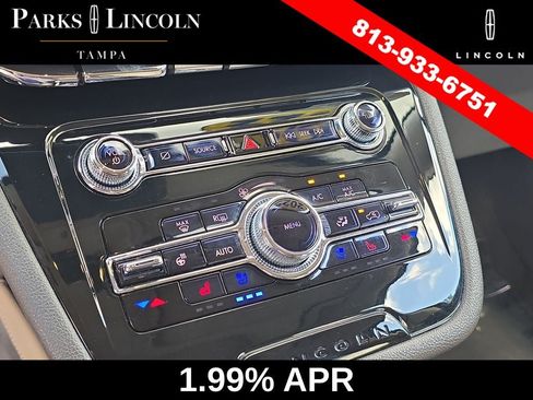 Used 2022 Lincoln Corsair FWD w/ Premium Package image 25