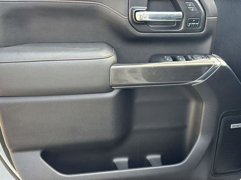 Used 2023 GMC Sierra 2500 AT4 w/ AT4 Preferred Package image 16