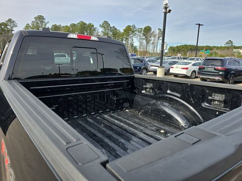 Used 2023 Ford F150 Lariat w/ Max Trailer Tow Package image 15