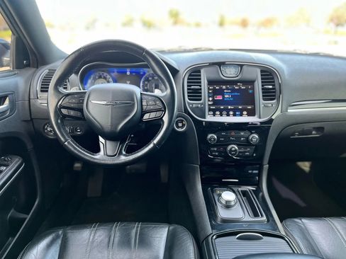 Used 2021 Chrysler 300 S image 13
