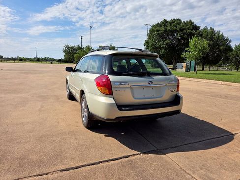 Used 2007 Subaru Outback 3.0R L.L. Bean AWD/4WD image 8