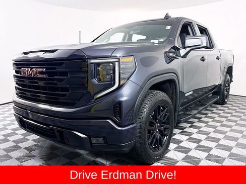 Used 2024 GMC Sierra 1500 Elevation image 3