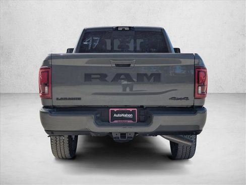 New 2026 RAM 2500 Laramie AWD/4WD image 7