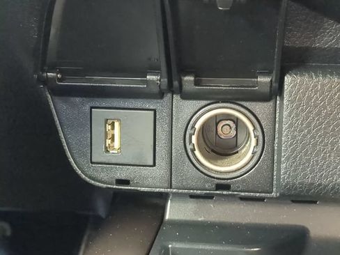 Used 2024 Toyota Camry XSE FWD image 23