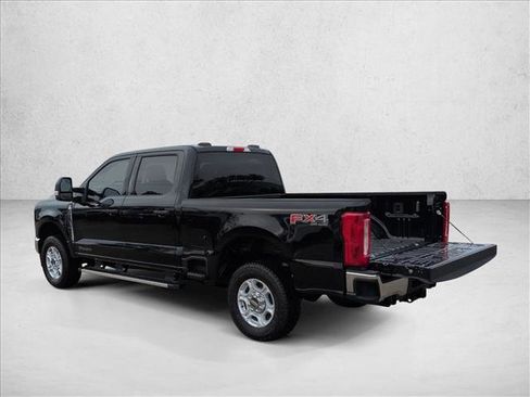 New 2026 Ford F250 XLT w/ FX4 Off-Road Package image 8