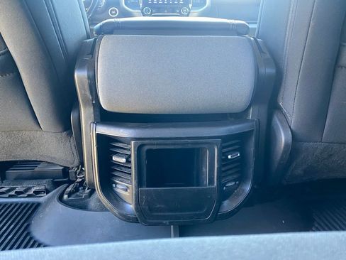 Used 2020 RAM 1500 Big Horn AWD/4WD image 30