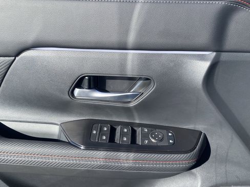 New 2026 Nissan Kicks SR w/ Cold Weather Package image 23