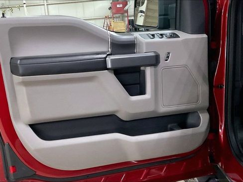 Certified 2018 Ford F150 XLT w/ Equipment Group 302A Luxury AWD/4WD image 20