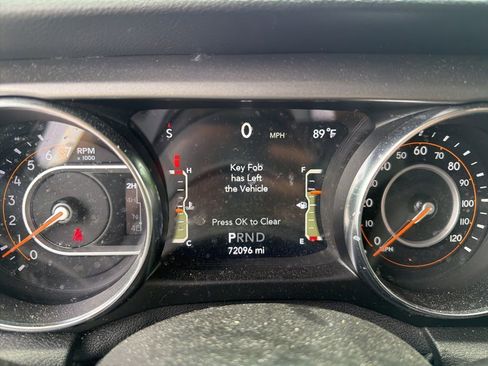 Used 2021 Jeep Wrangler Sport AWD/4WD image 19
