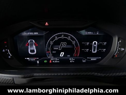Used 2023 Lamborghini Urus Performante AWD/4WD image 18