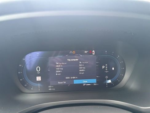 Certified 2025 Volvo V60 B5 Cross Country Plus AWD/4WD image 16