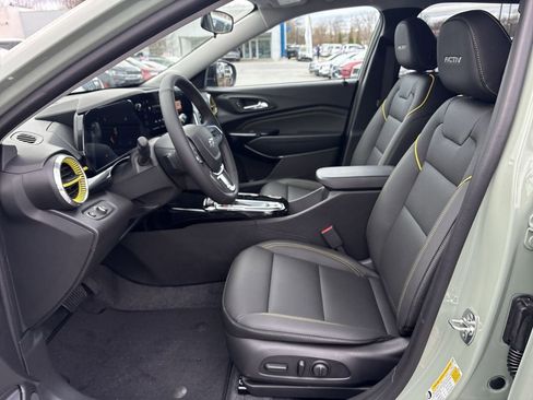New 2026 Chevrolet Trax ACTIV w/ Driver Confidence Package image 19