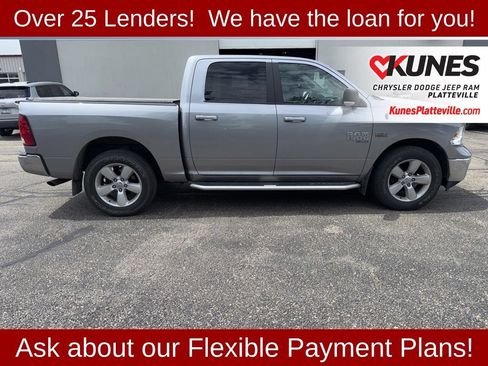 Used 2019 RAM 1500 Classic SLT w/ Luxury Group AWD/4WD image 11