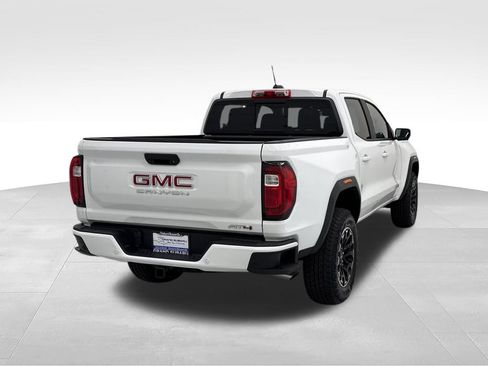 Used 2026 GMC Canyon AT4 w/ Technology Plus Package AWD/4WD image 9