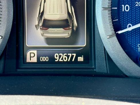 Used 2015 Toyota Sienna Limited Premium AWD/4WD image 10
