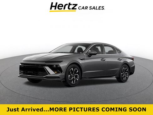 Used 2025 Hyundai Sonata SEL FWD image 1