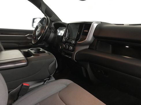Used 2021 RAM 1500 Big Horn image 12