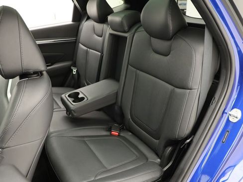 Used 2022 Hyundai Tucson Limited w/ Cargo Package image 15