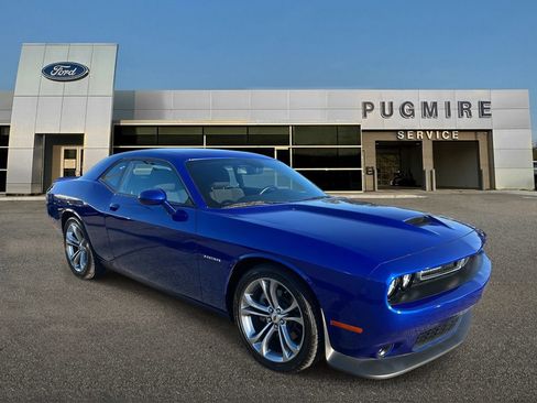 Used 2022 Dodge Challenger R/T image 1