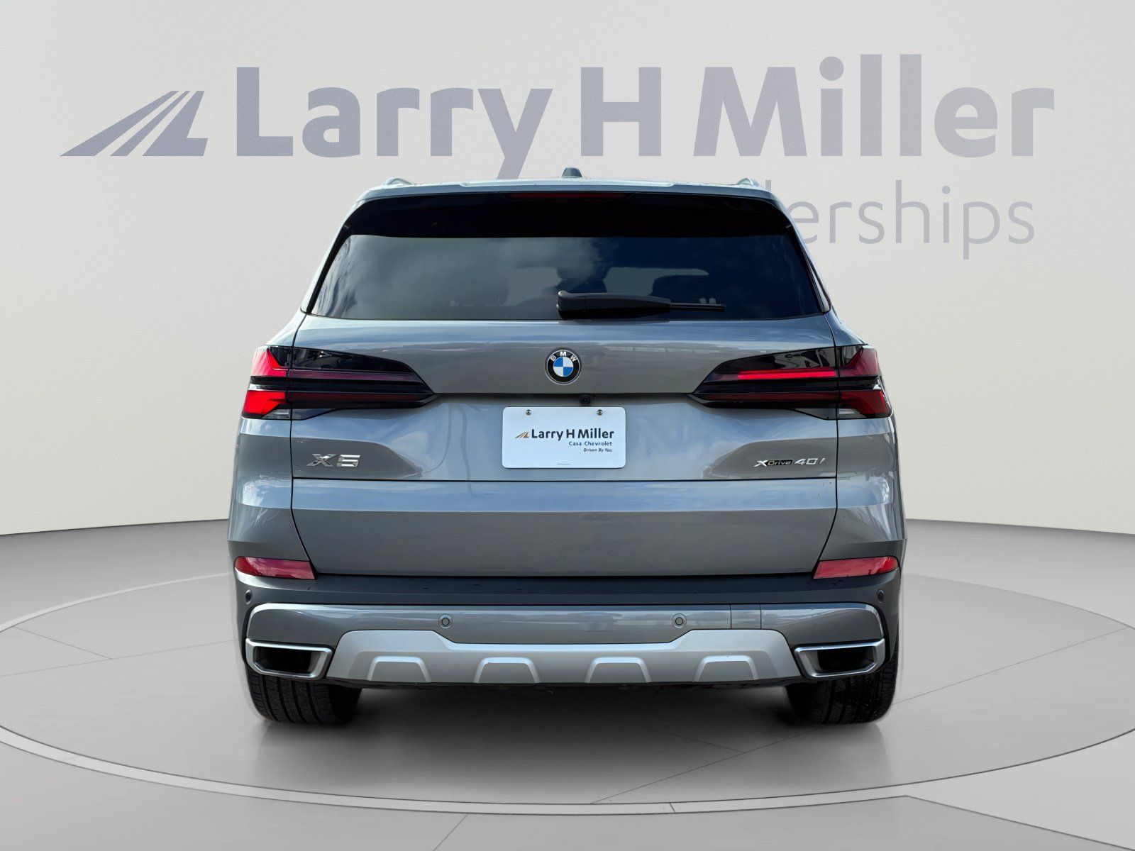 Used 2026 BMW X5 xDrive40i AWD/4WD image 4