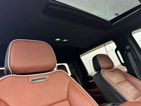 Used 2023 GMC Sierra 1500 Denali Ultimate image 16