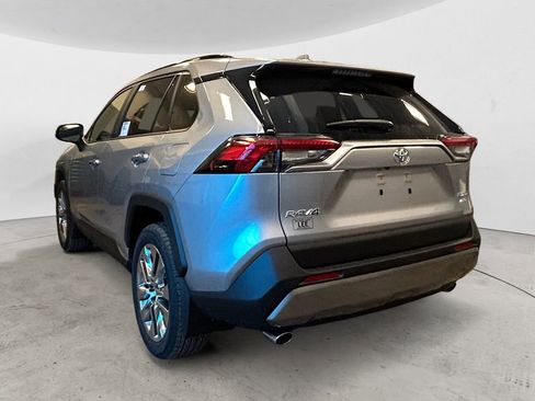 New 2025 Toyota RAV4 Limited image 3