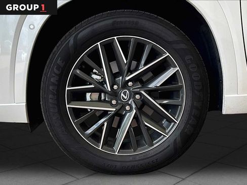 Used 2026 Lexus TX 350 AWD w/ Technology Package image 9