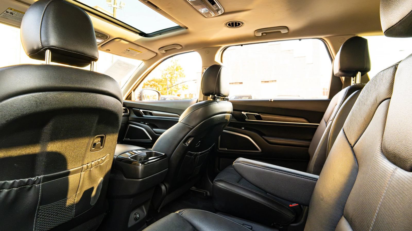 Used 2021 Kia Telluride EX w/ EX Premium Package AWD/4WD image 30