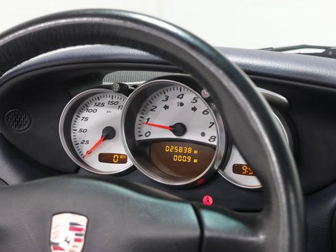 Used 2001 Porsche Boxster S image 60