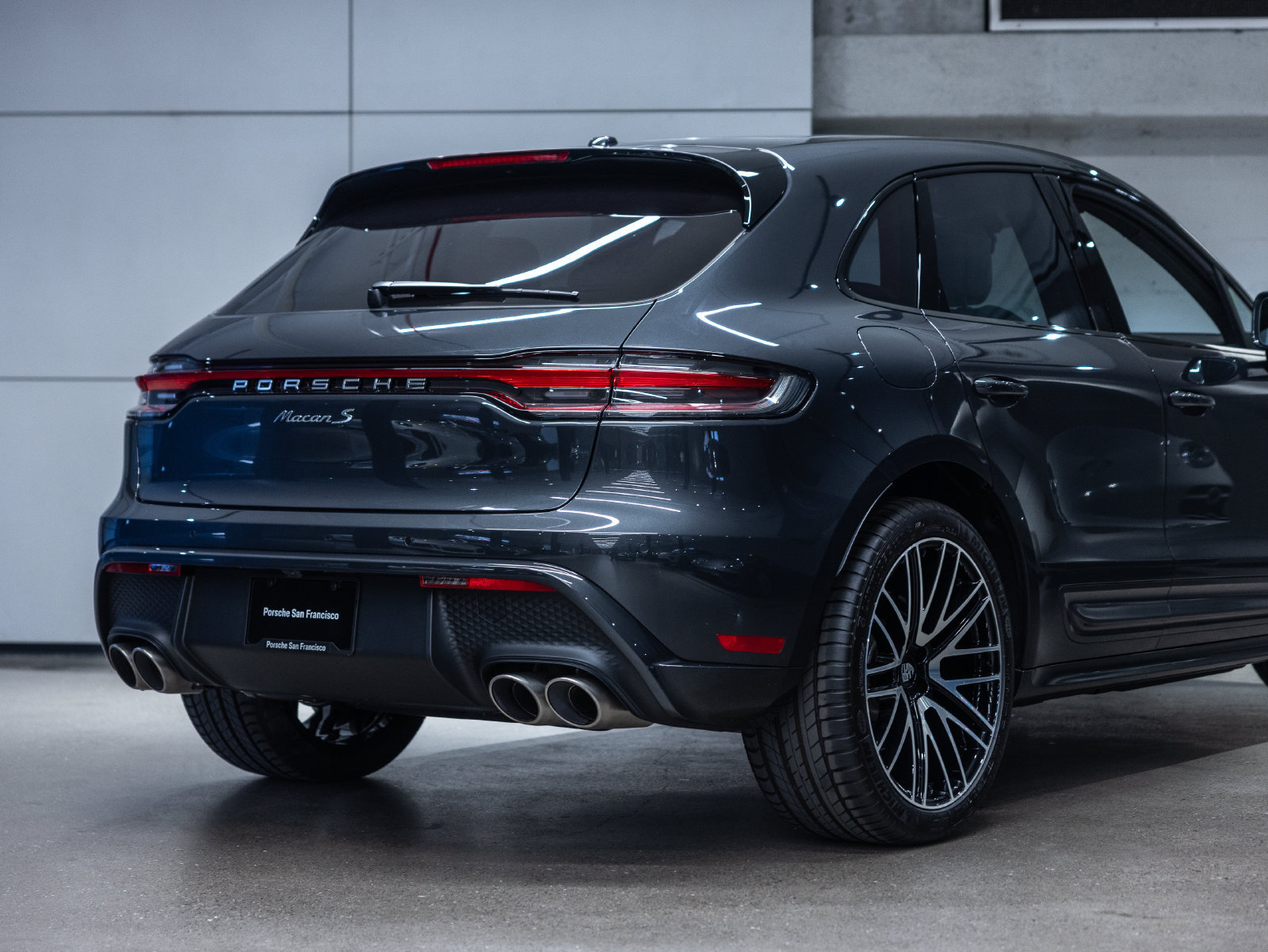 Certified 2026 Porsche Macan S AWD/4WD image 21