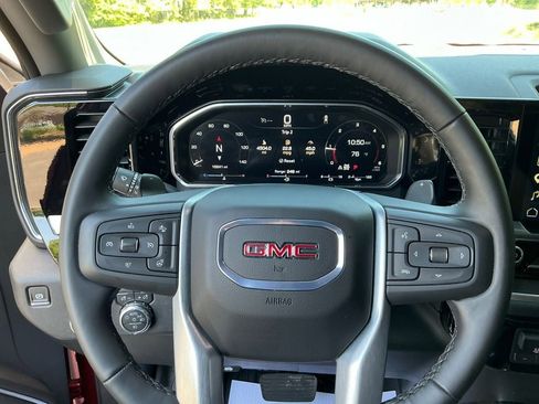 Used 2026 GMC Sierra 1500 SLT w/ SLT Premium Plus Package AWD/4WD image 17