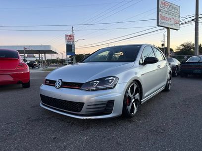 Used 2017 Volkswagen GTI SE