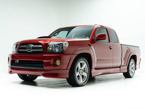 Used 2010 Toyota Tacoma X-Runner RWD image 8