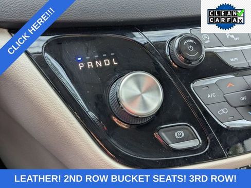 Used 2022 Chrysler Pacifica Touring-L image 18