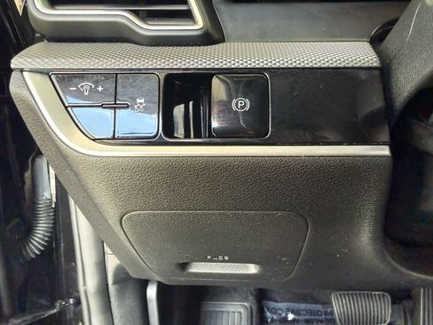Used 2024 Kia Sportage LX AWD/4WD image 13