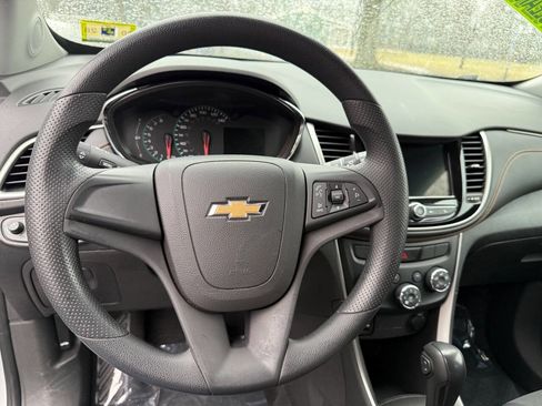 Used 2019 Chevrolet Trax LS w/ LPO, Protection Package image 21