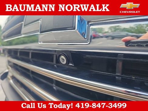 Used 2021 Chevrolet Silverado 1500 High Country w/ Technology Package AWD/4WD image 16