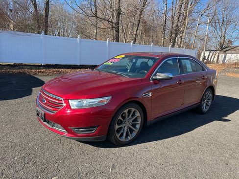 Used 2013 Ford Taurus Limited image 1