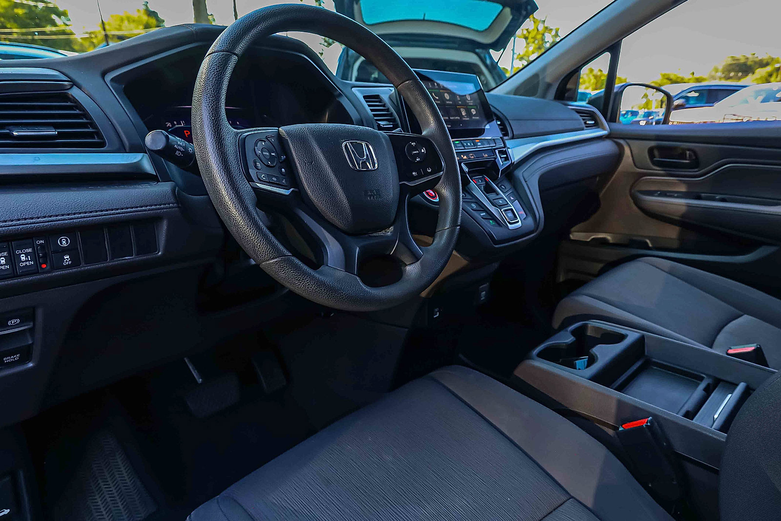 Used 2021 Honda Odyssey EX image 7