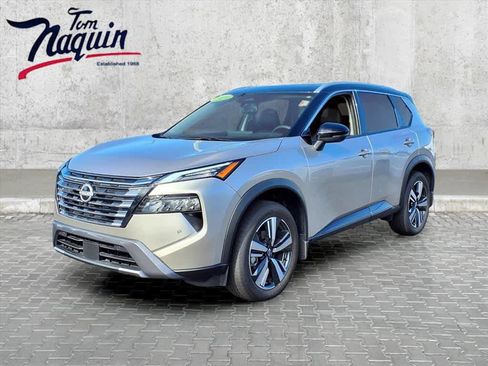 Used 2024 Nissan Rogue SL w/ SL Premium Package image 1