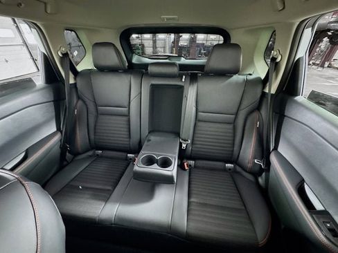 New 2026 Nissan Rogue SV image 32