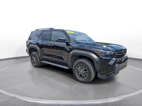 Used 2025 Toyota 4Runner SR5 AWD/4WD image 2
