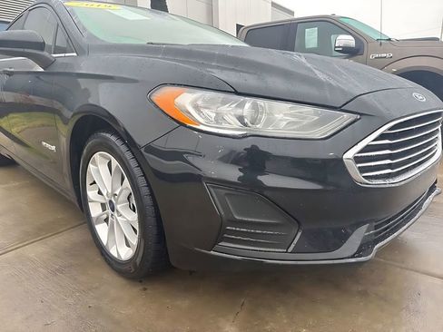 Certified 2019 Ford Fusion SE image 12