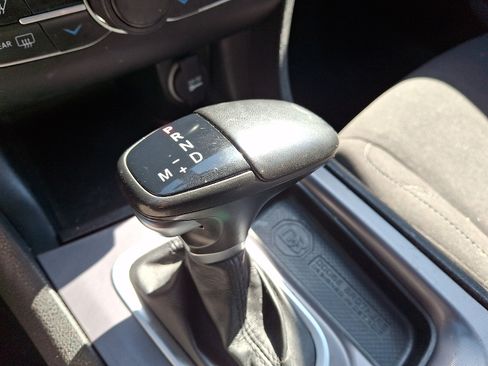 Used 2023 Dodge Charger SXT RWD image 14