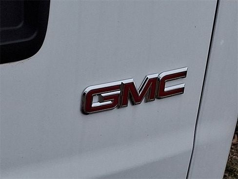 New 2024 GMC Savana 2500 w/ Driver Convenience Package image 10