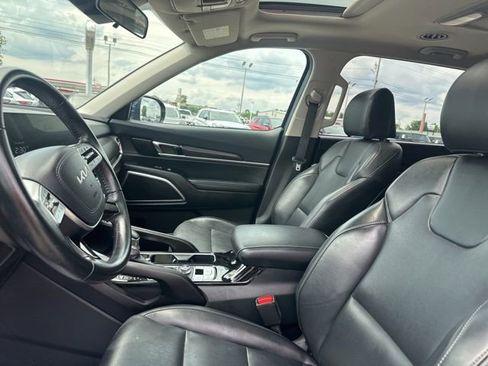 Used 2025 Kia Telluride S FWD image 34