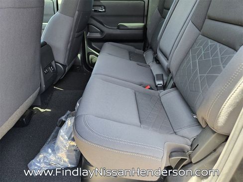 New 2025 Nissan Frontier SV w/ SV Convenience Package image 7