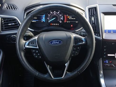 Used 2020 Ford Edge Titanium w/ Equipment Group 301A FWD image 21