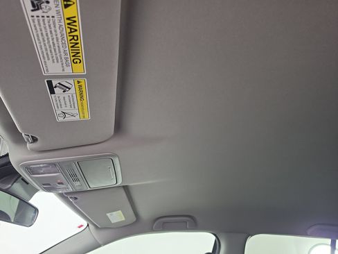 Used 2025 Honda Ridgeline Sport image 33