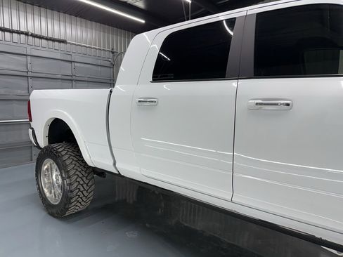 Used 2022 RAM 3500 Laramie image 13